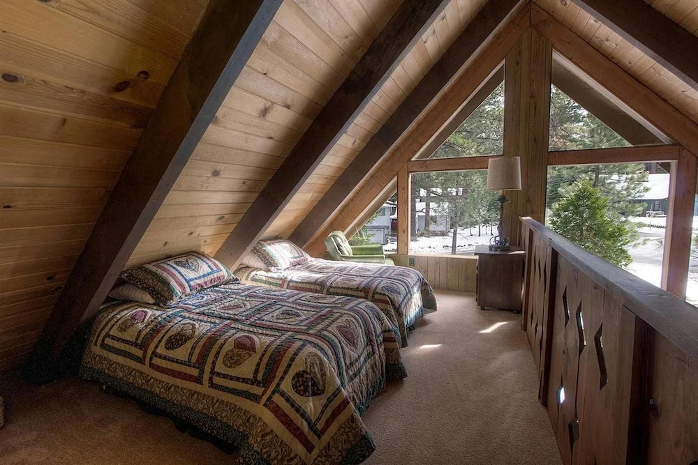 Coyote Den by Lake Tahoe Accommodations
