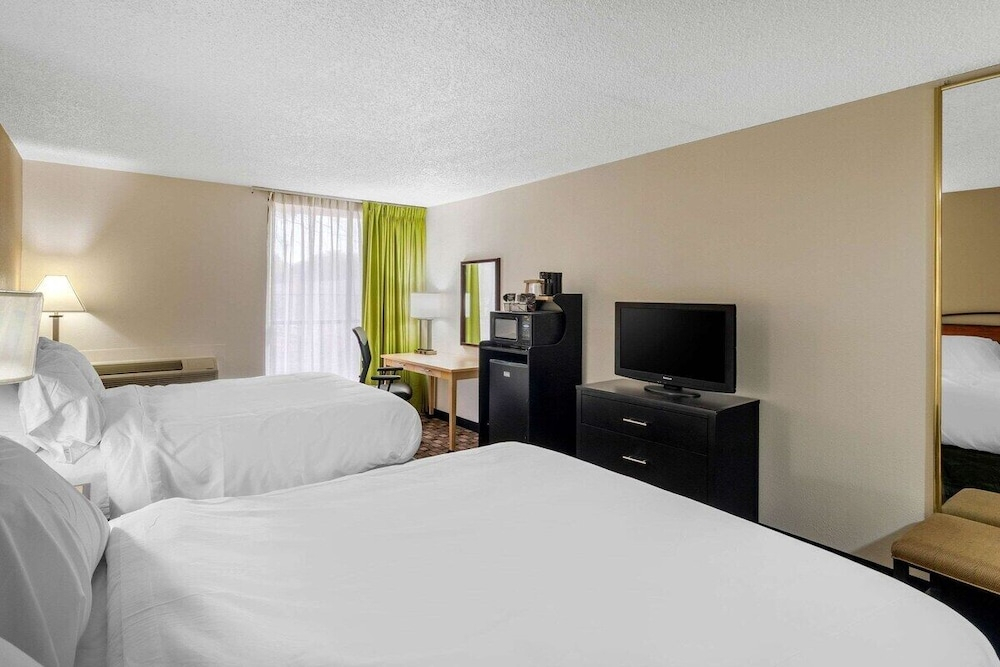 Stay Express Inn & Suites Tyler