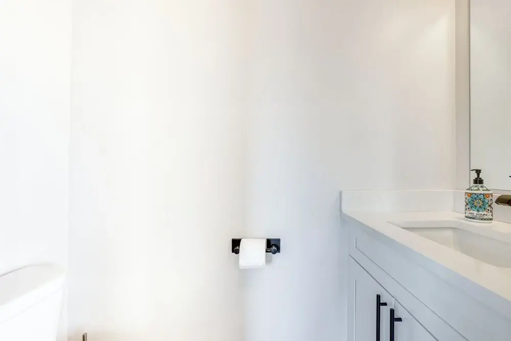 Sleek Fraser Townhome < 8 Mi to Winter Park!