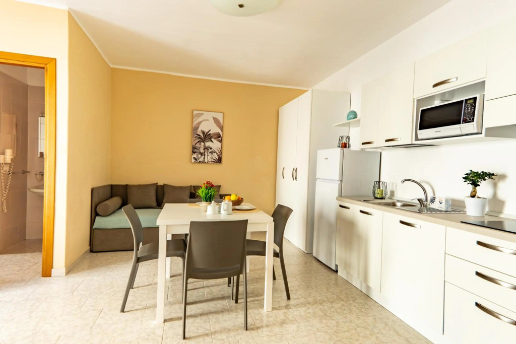 Rina Sea Apartments