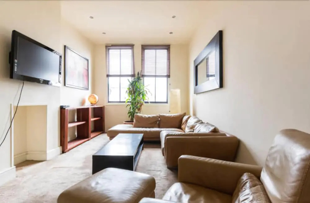 City Light Apartments