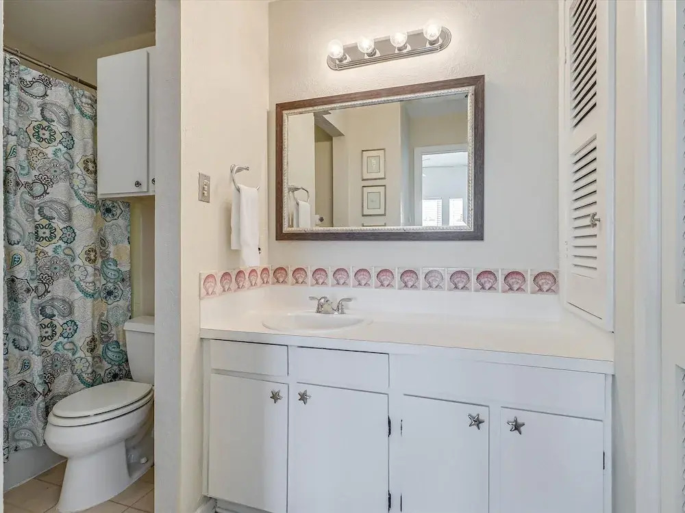 Bayfront Shores Rryc47 2 Bedroom Condo