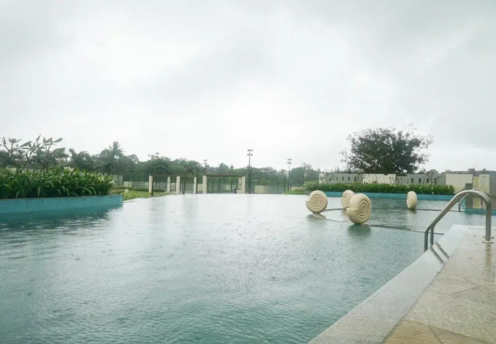 OYO 18437 Home Scenic 3BHK Villa Lonavala Lake