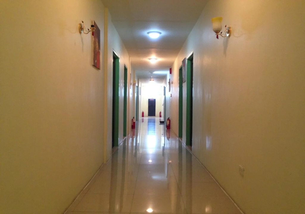 Zenfields Hotel