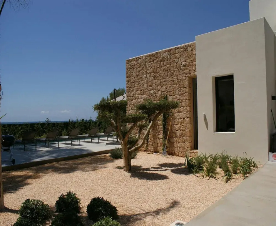 Villa in Santa Eulalia with Stunning Sea Views
