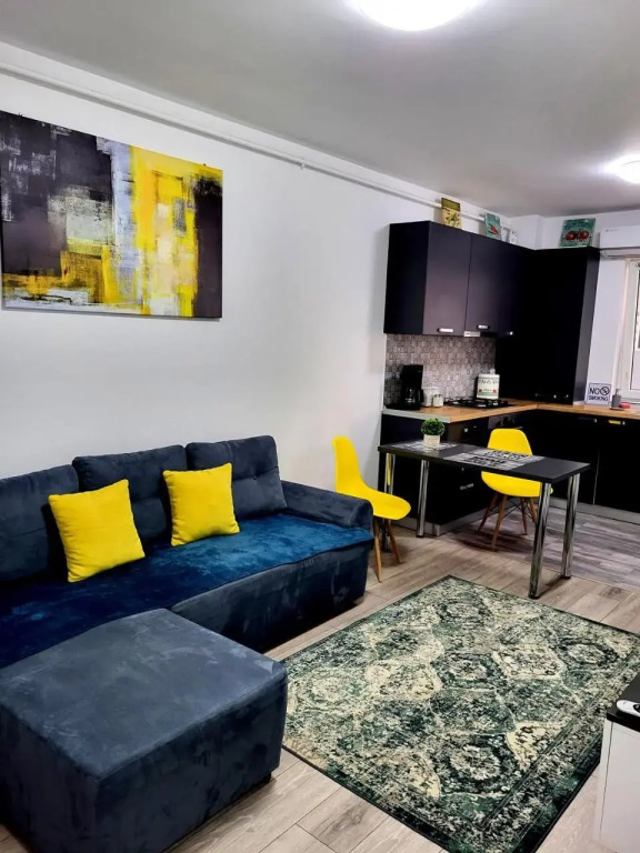 Yellow House Luxury Berceni