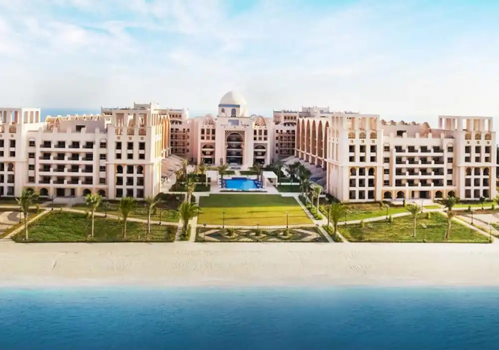 GLOBALSTAY. Private Pool Villas and Townhomes