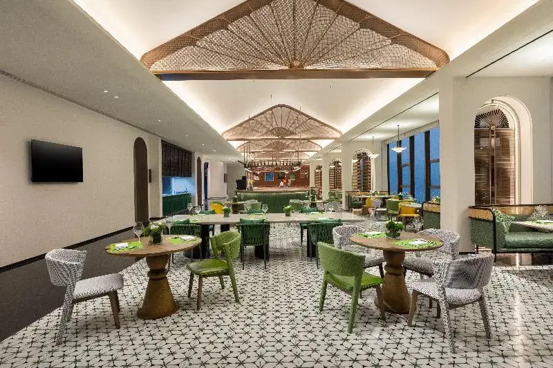 voco Xishuangbanna Gaozhuang by IHG