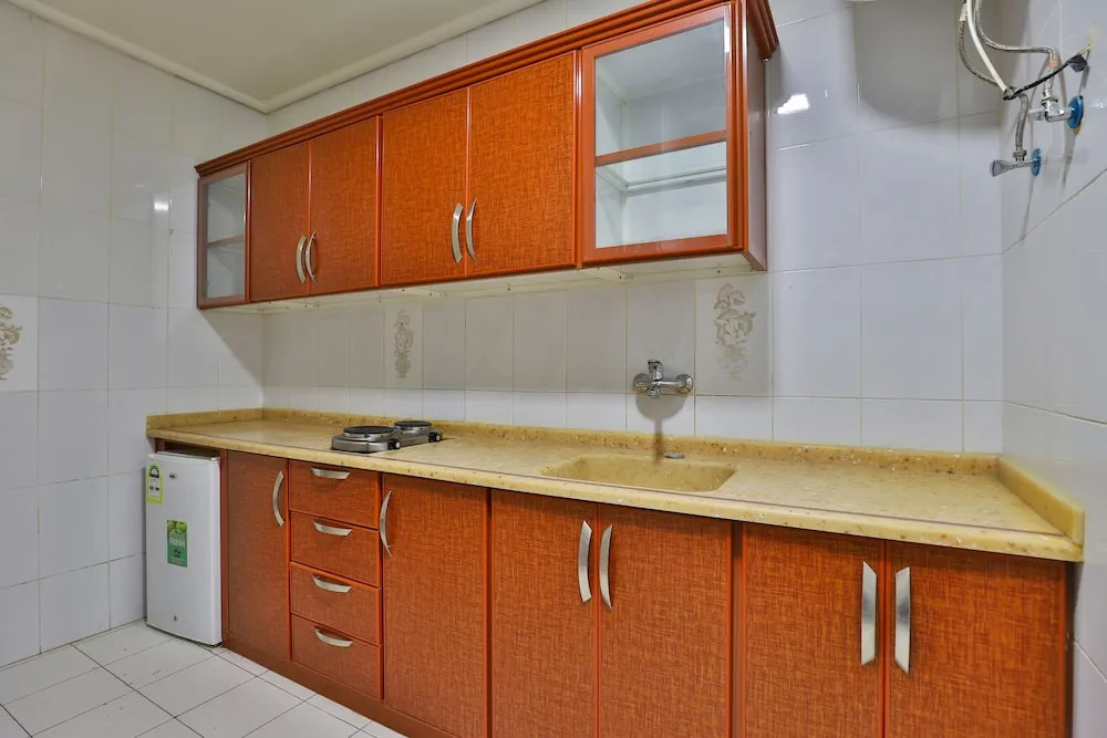 OYO 268 Durrat Alamaken Furnished Apts