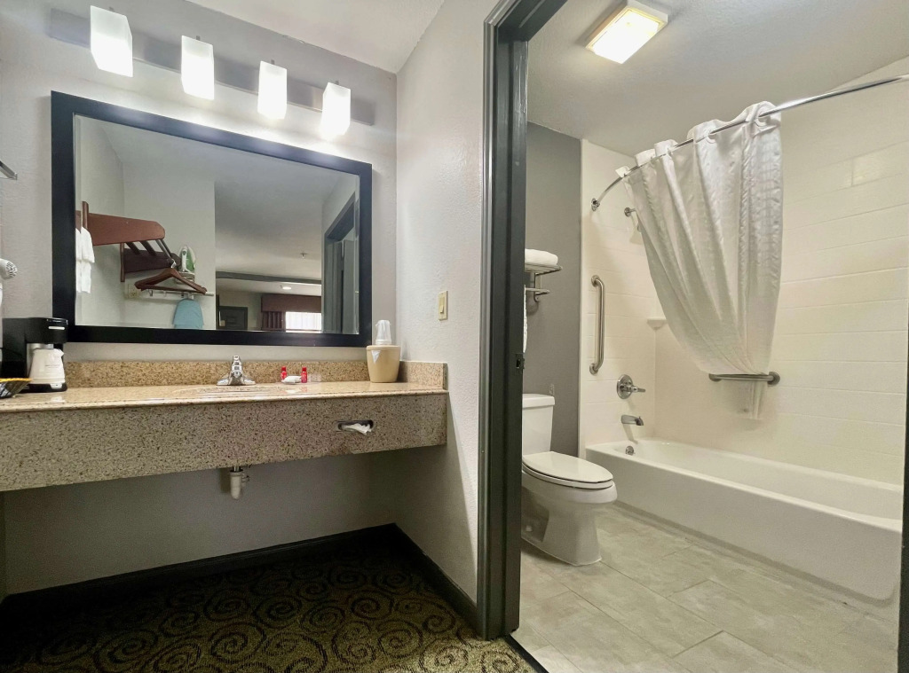 SureStay Hotel by Best Western Deer Park