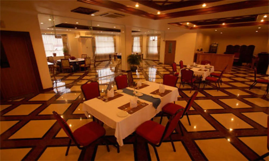 Oattara Thiri Hotel