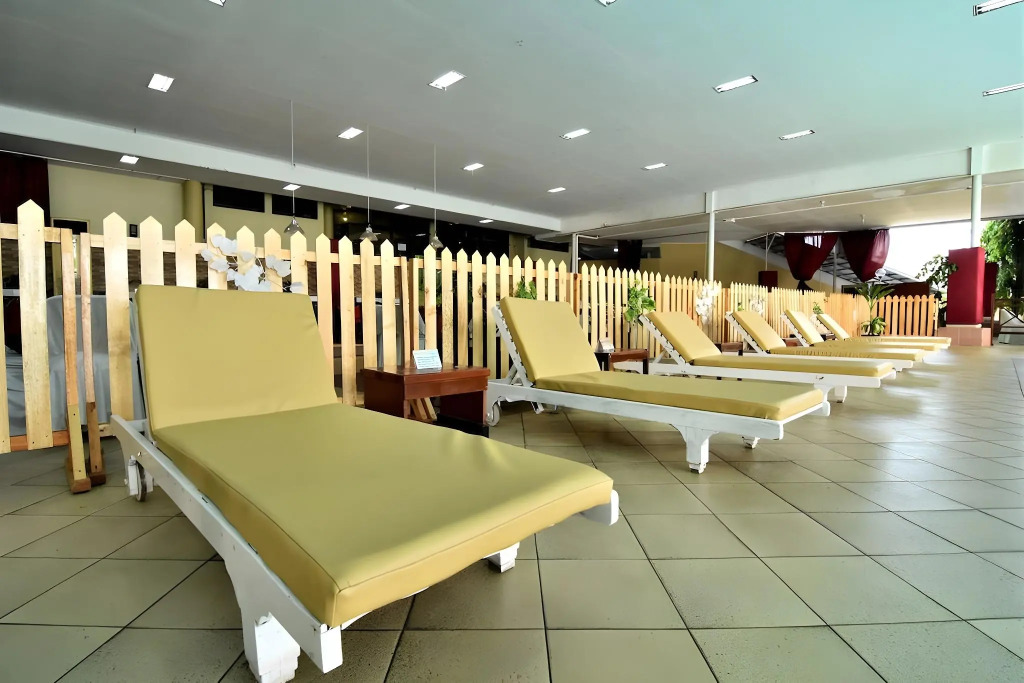 Hotel Sendang Sari