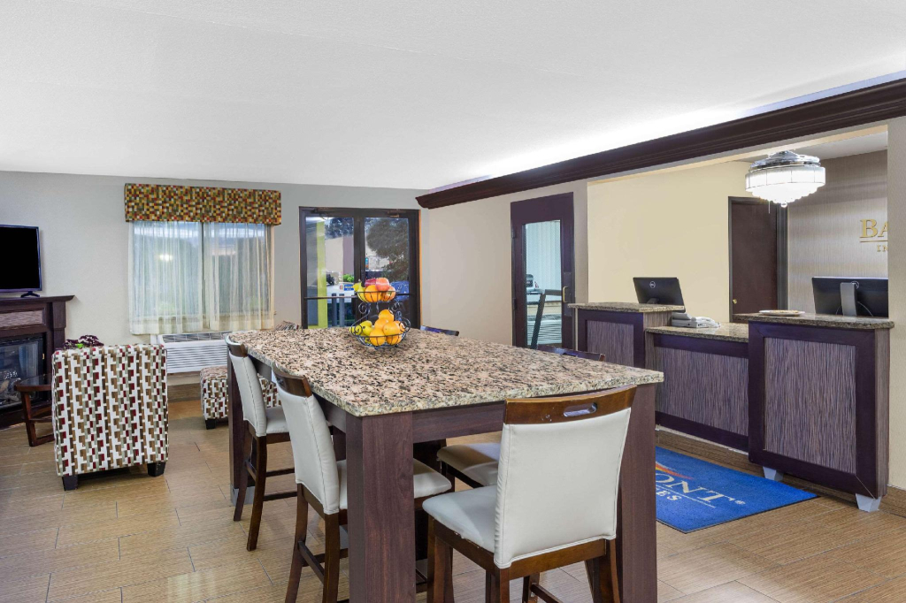 Clarion Pointe Harrodsburg-Danville
