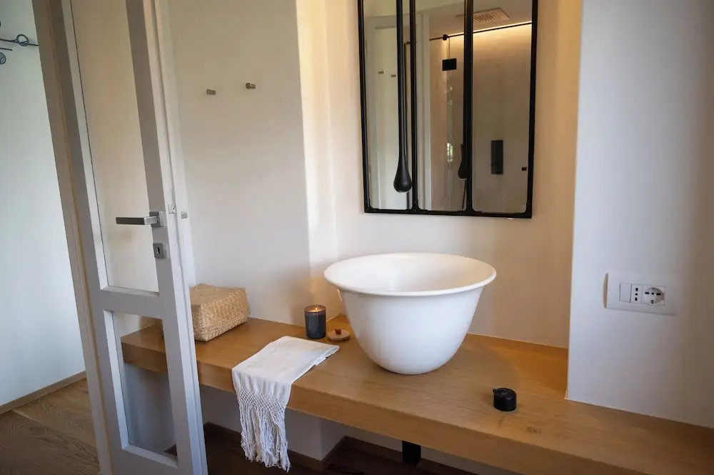Villa Valentina by Rent All Como
