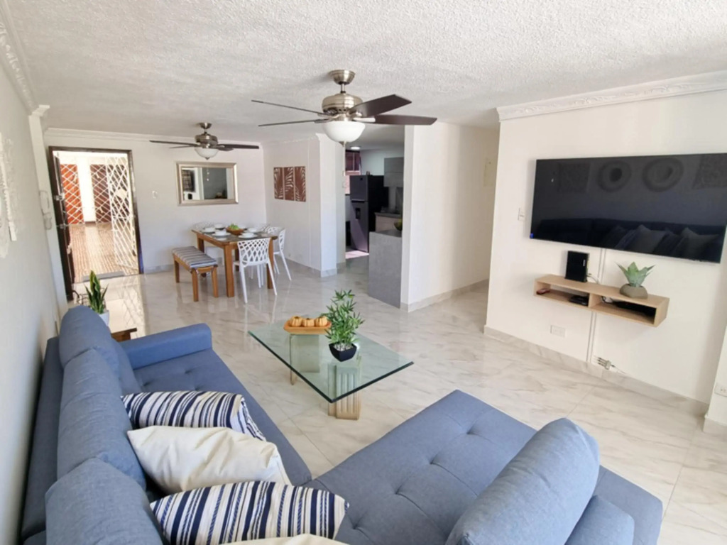 Apartamento Frente al Mar de 3 habitaciones Rodadero - Bedviajes