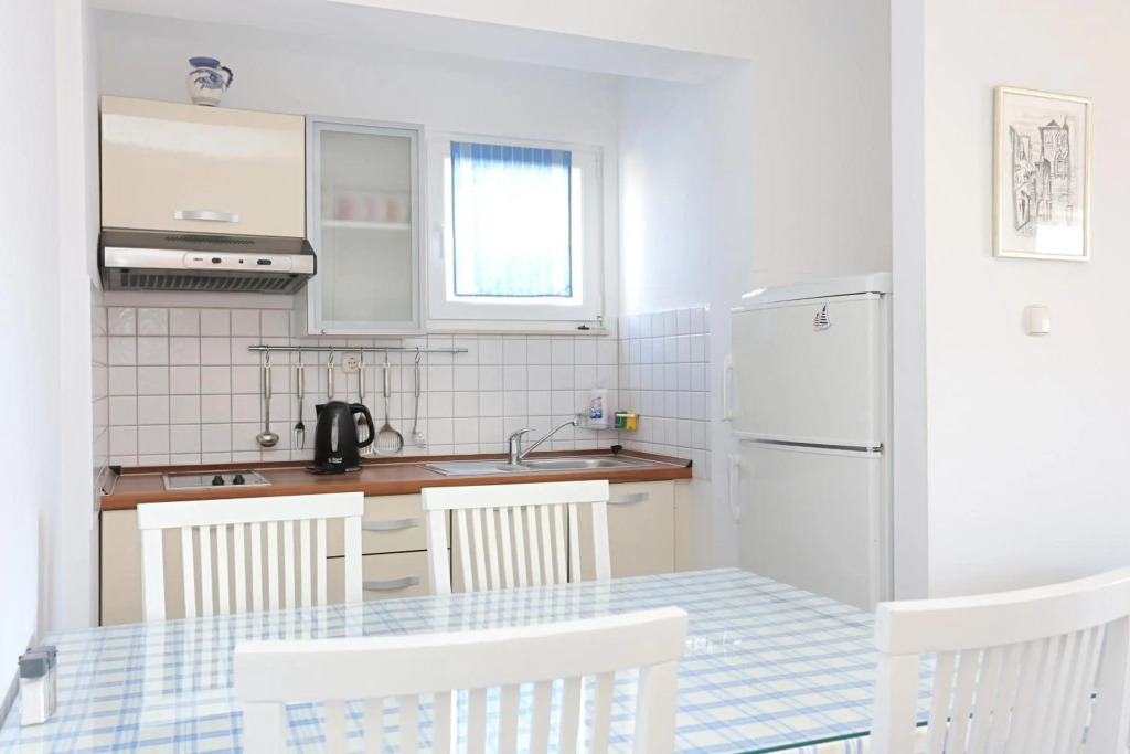 Apartments with parking space Businci, Ciovo - 18800