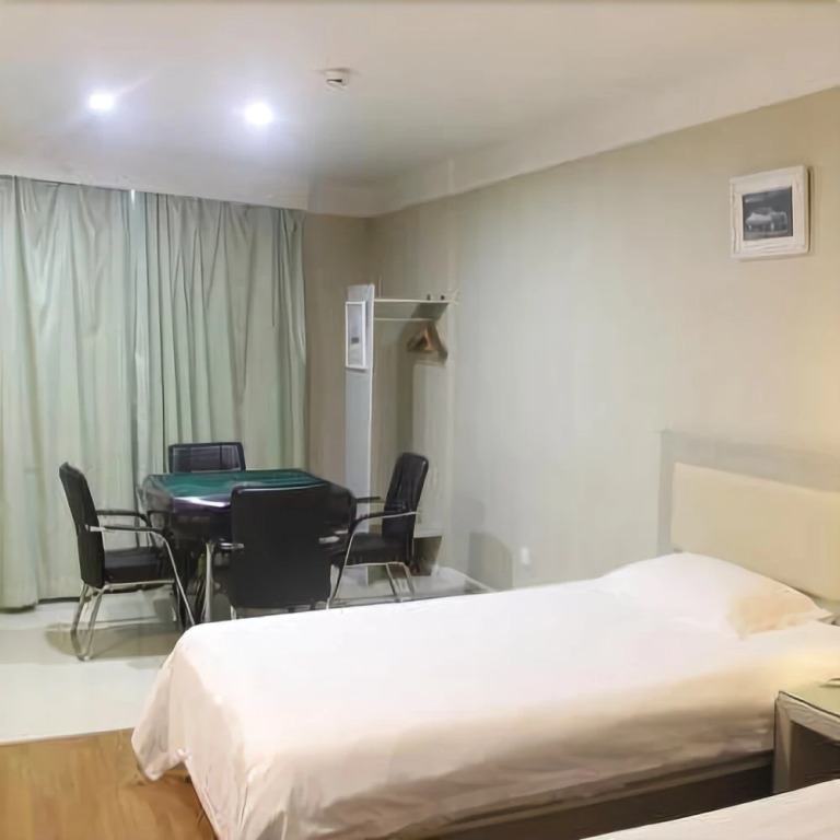 Ruisite Bus Chain Hotel Wenzhou Longwan Haicheng