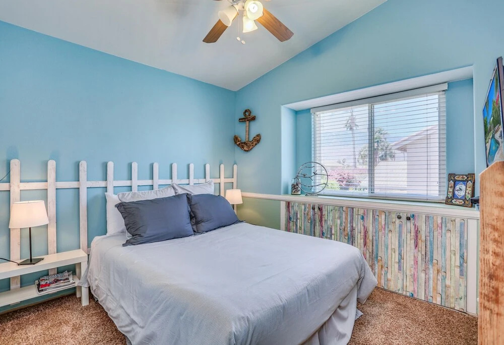 Poolside Sanctuary With Patio, Hot Tub & Firepit 3 Bedroom Home