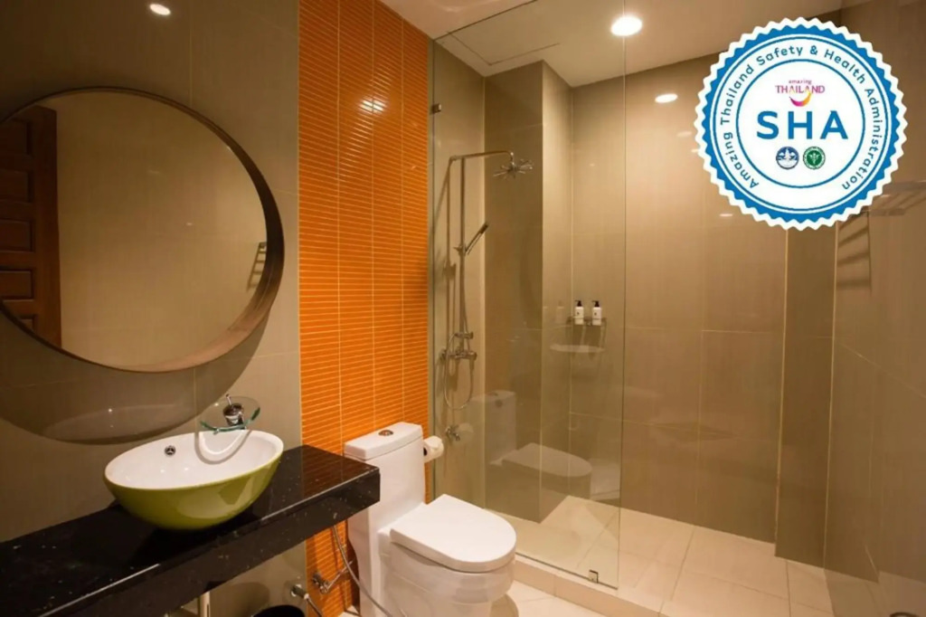 S Bangkok Hotel, Navamin