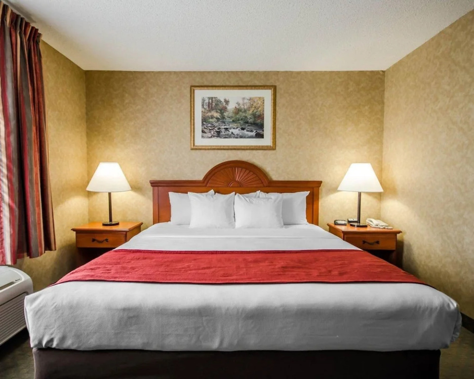 Comfort Inn & Suites