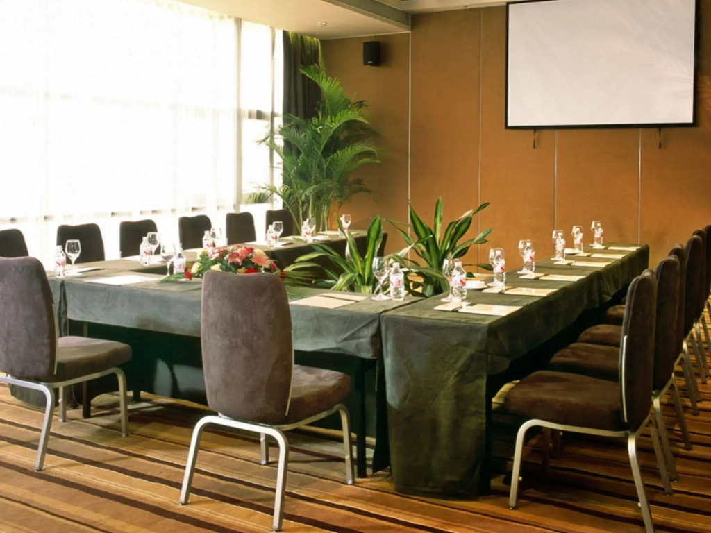 Jasmine International Hotel