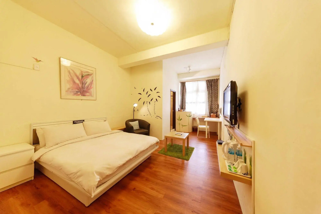 Hotel A