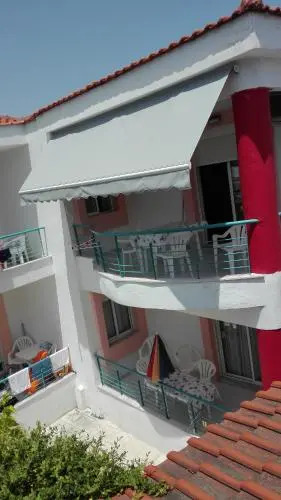 Niki Apartments