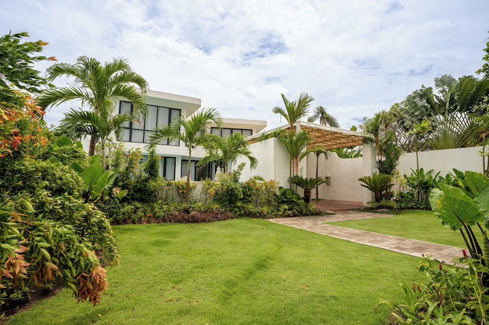 Villa Kalem Canggu by Nakula