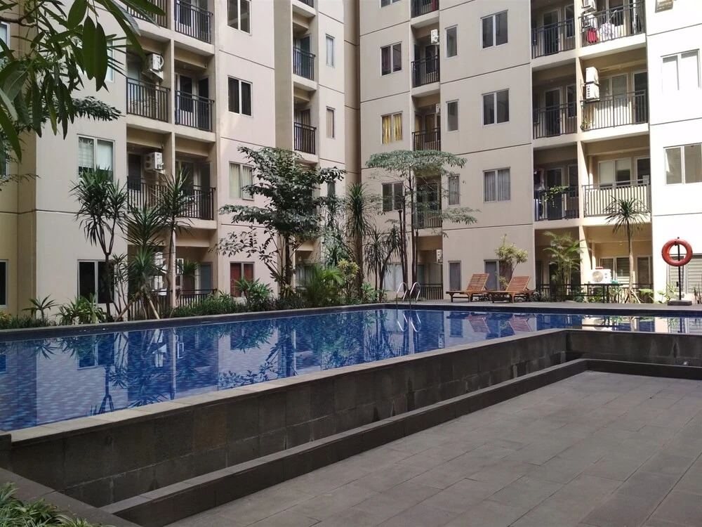 Bright & Stylish 2BR Hook Apartment At Sudirman Suites Bandung