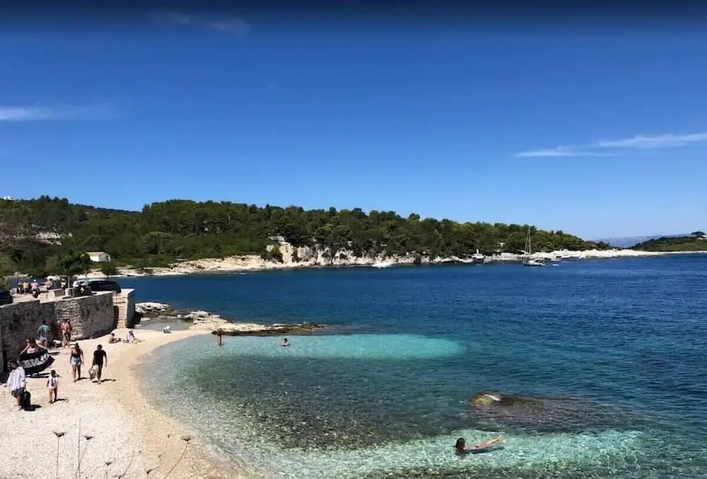 Fenia s Nest - Charming Sea Escape in Gaios Paxos