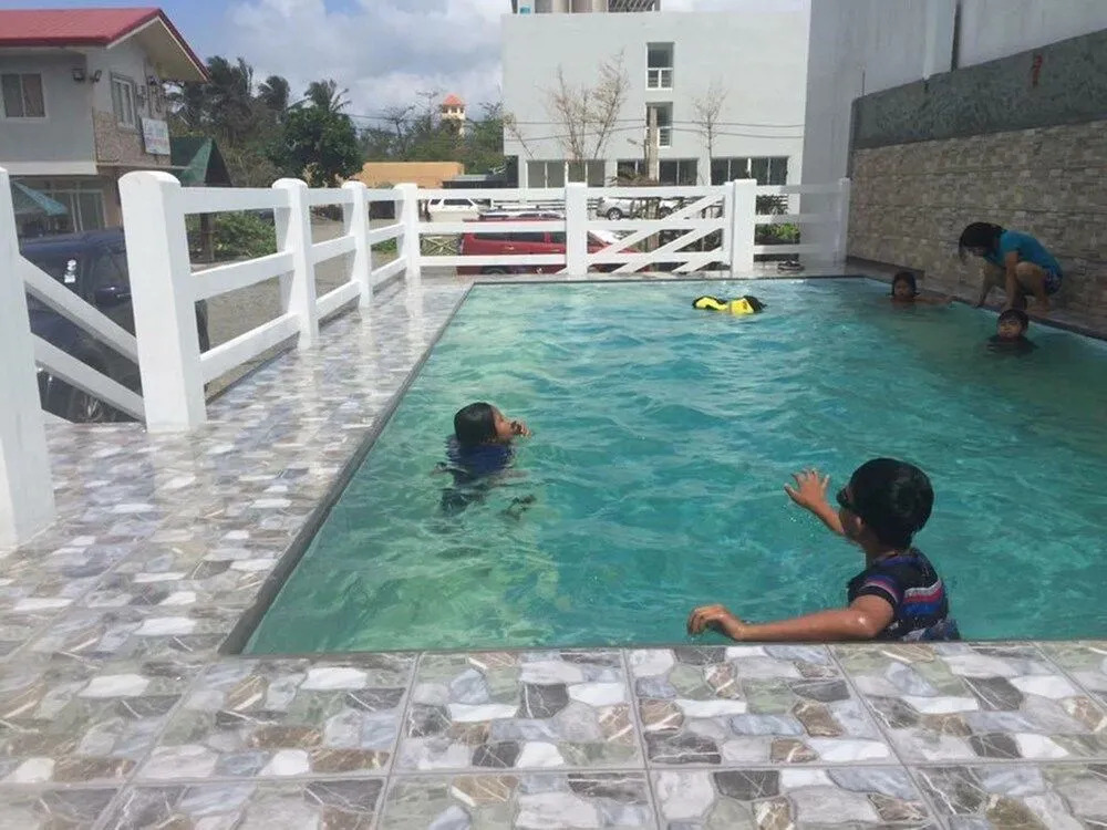 Lee Yons Oceanfront Inn
