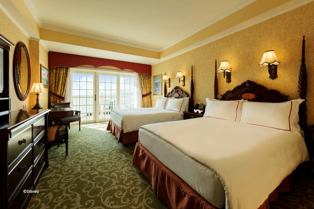 Hong Kong Disneyland Hotel