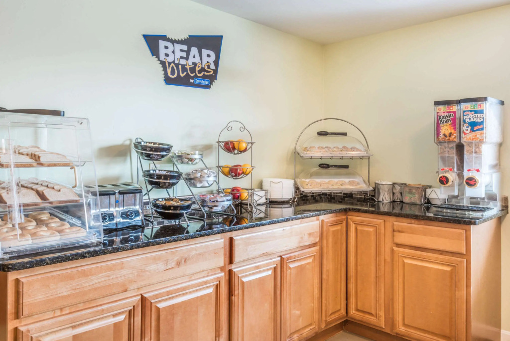 Days Inn by Wyndham Middletown/Newport Area