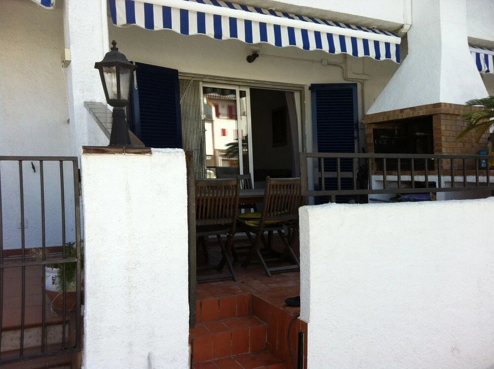 195-casa al Canal con Amarre