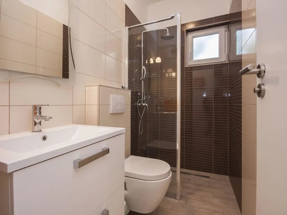 Guesthouse Brodarica