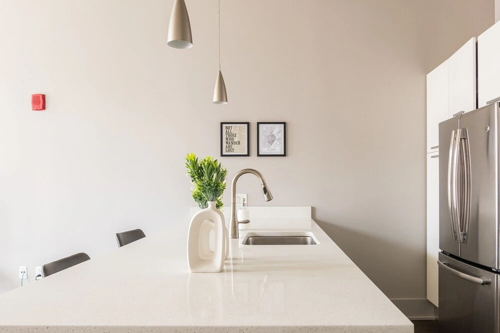 1 BR with Balcony and City Views by Frontdesk