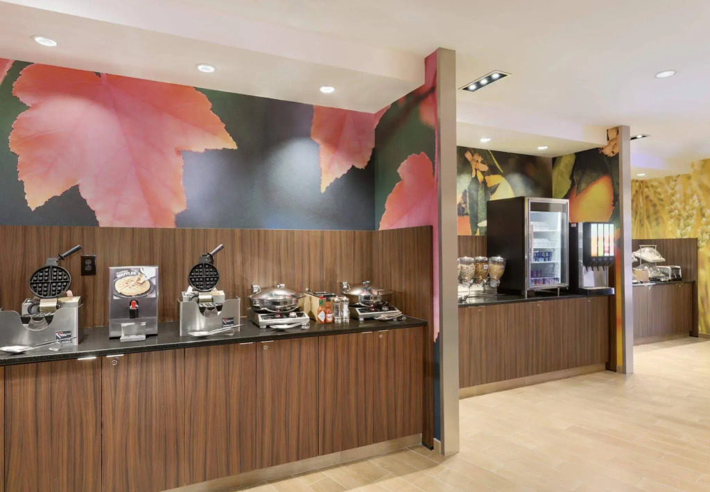 Fairfield Inn & Suites by Marriott Pittsburgh Airport/Robinson Township