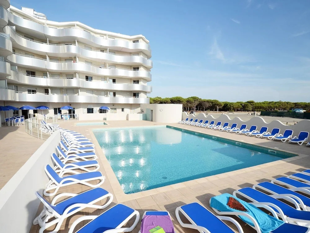 Seaside Escape With Pool