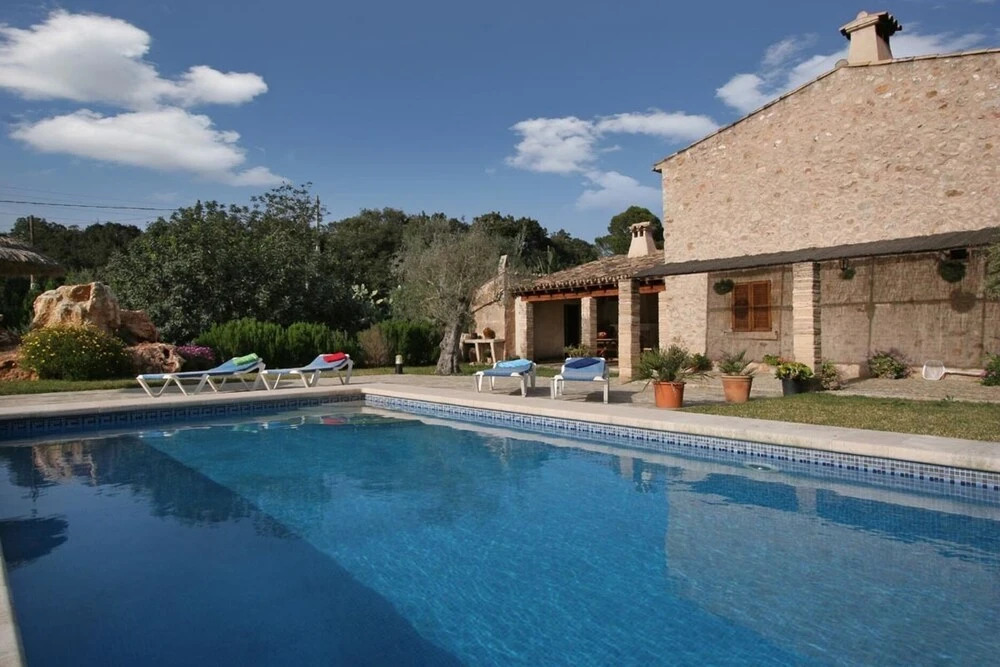 Villa - 3 Bedrooms with Pool and WiFi - 103142