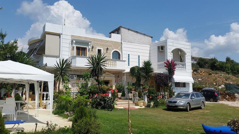 Vasiliu Boutique Hotel Ksamil