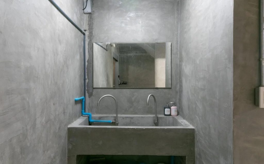 Urbanite Hostel