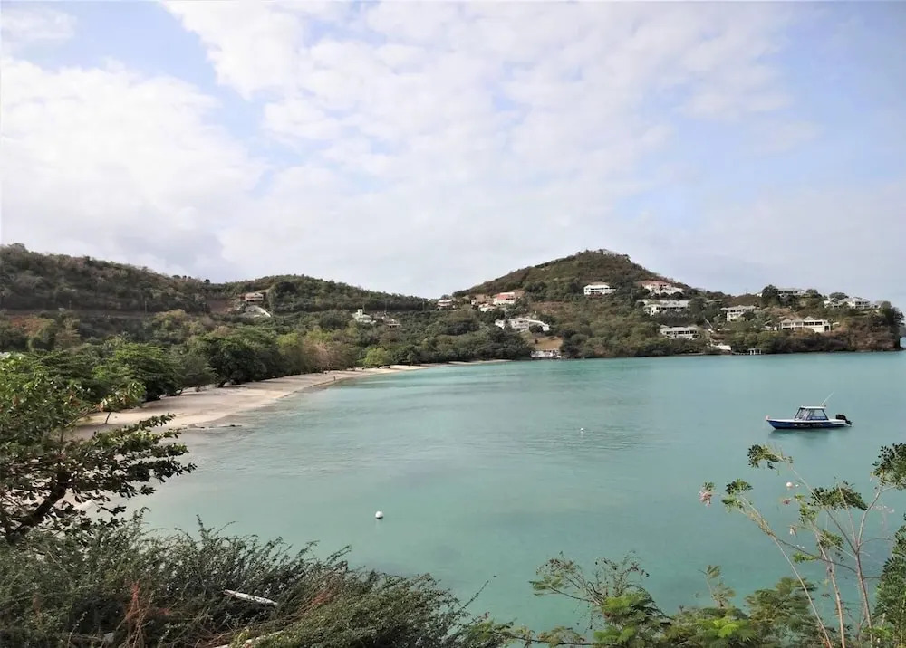 Beautiful 1-bed Apartment in Saint George's