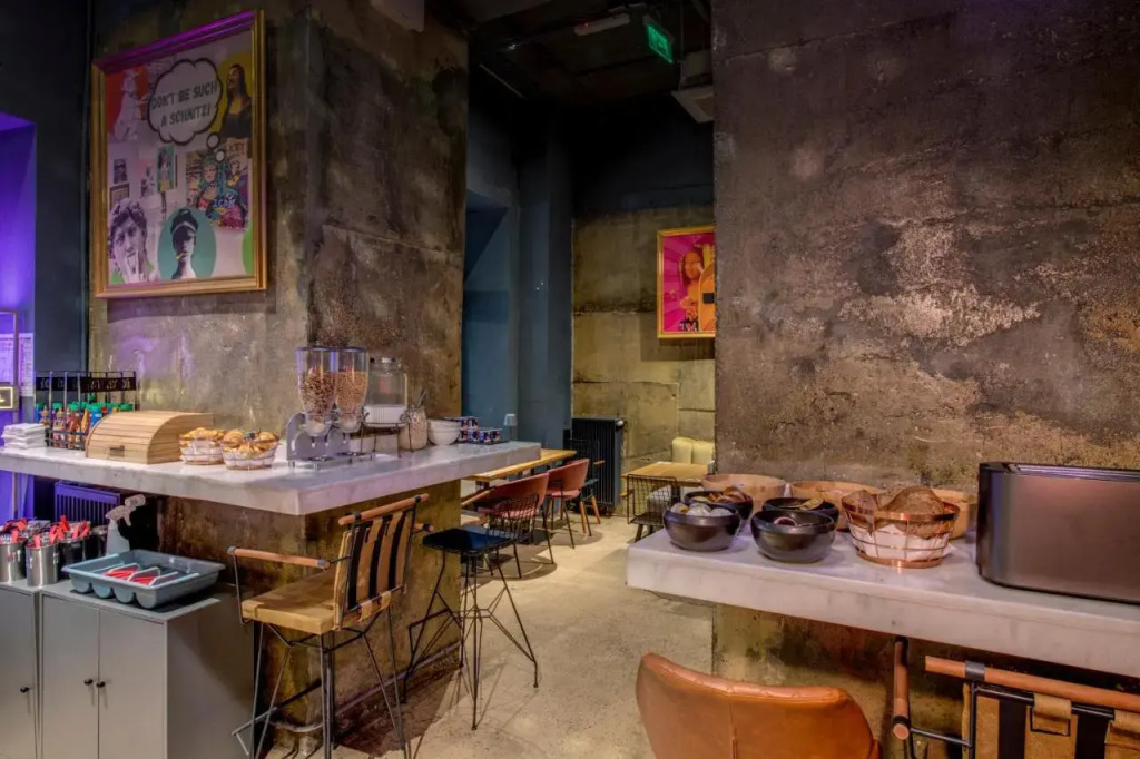 Gatsby Hostel