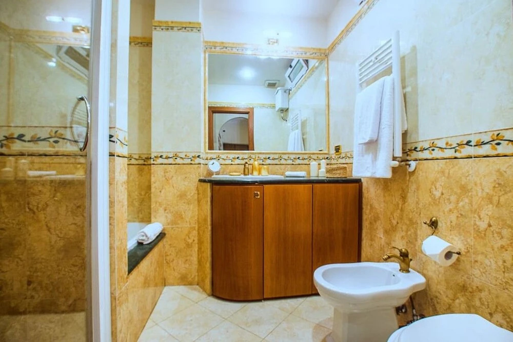 Lovely 2 Bedroom Flat in San Giovanni!