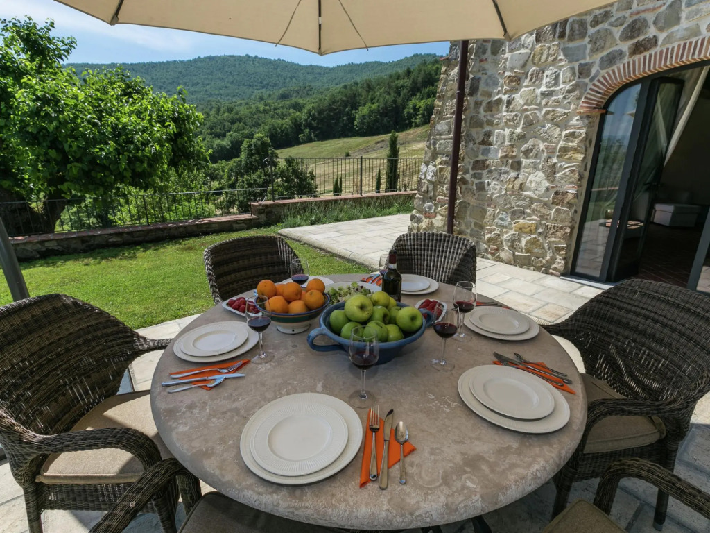Scenic Stay in Poppi With Pool