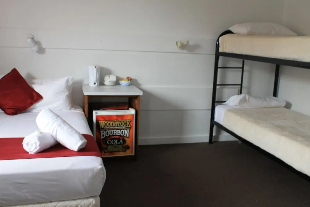 Commercial Hotel Nambour