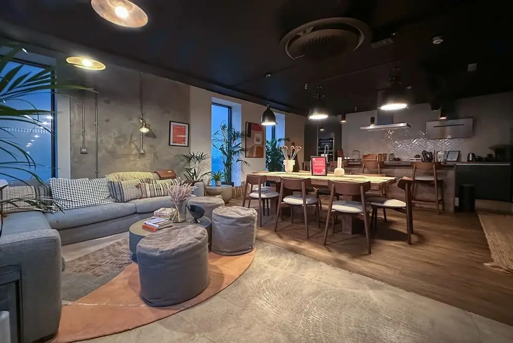 Montana Apartment Wembley Stadium