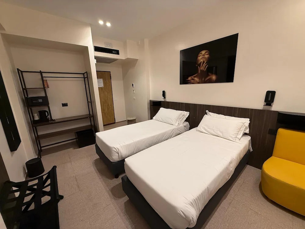 Hotel Industrial