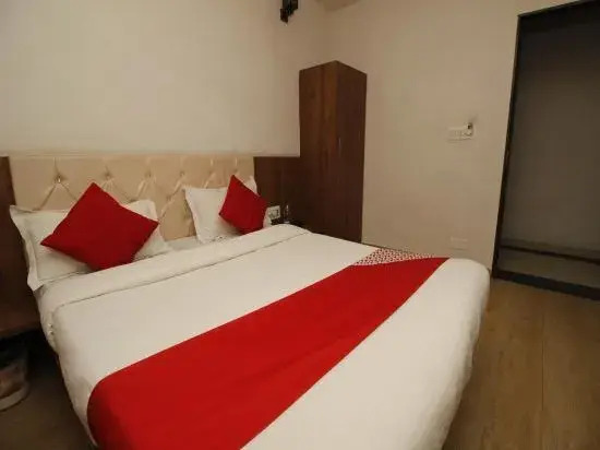 Oyo 38762 Hotel Lucky Inn