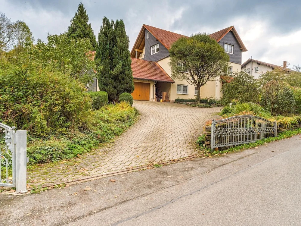 Geraumige Wohnung mit Grill